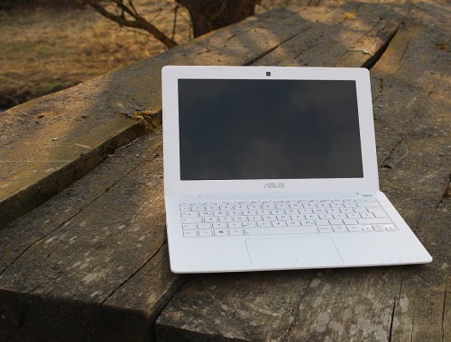 White laptop