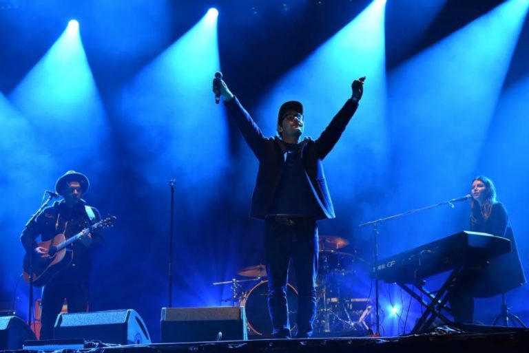 Ways to Organize a Successful Concert The Music Cartel Group